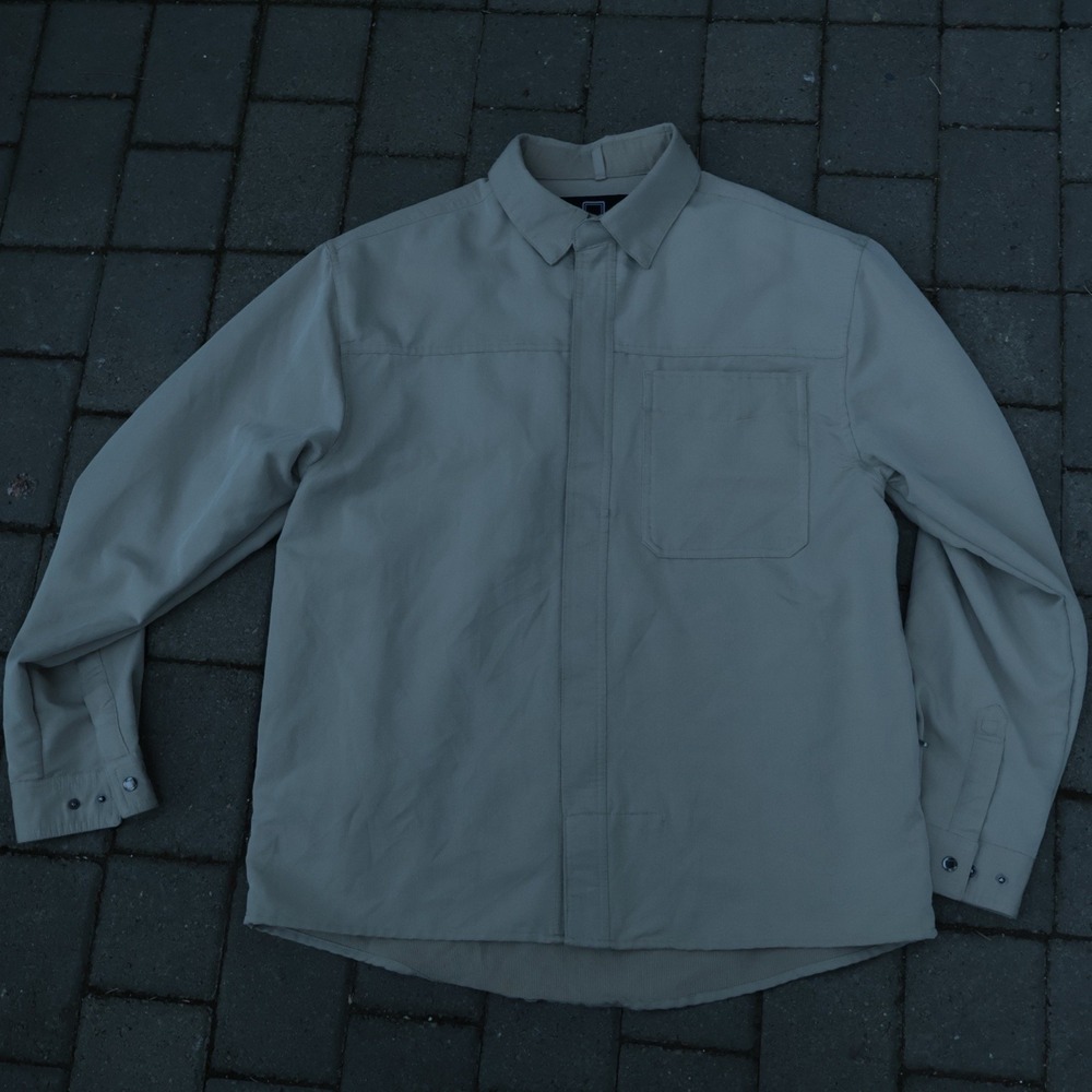 Scottevest RFID Travel Shirt Jacket Mens L Large Tan Hidden Pocket Button Up